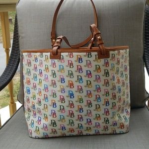 Dooney and Bourke shoulder bag.